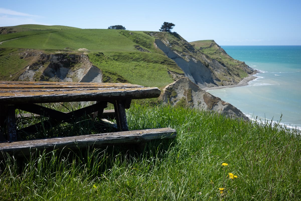 Inside a High-Severity Outage: A Late Night Sev-2 at Amazon